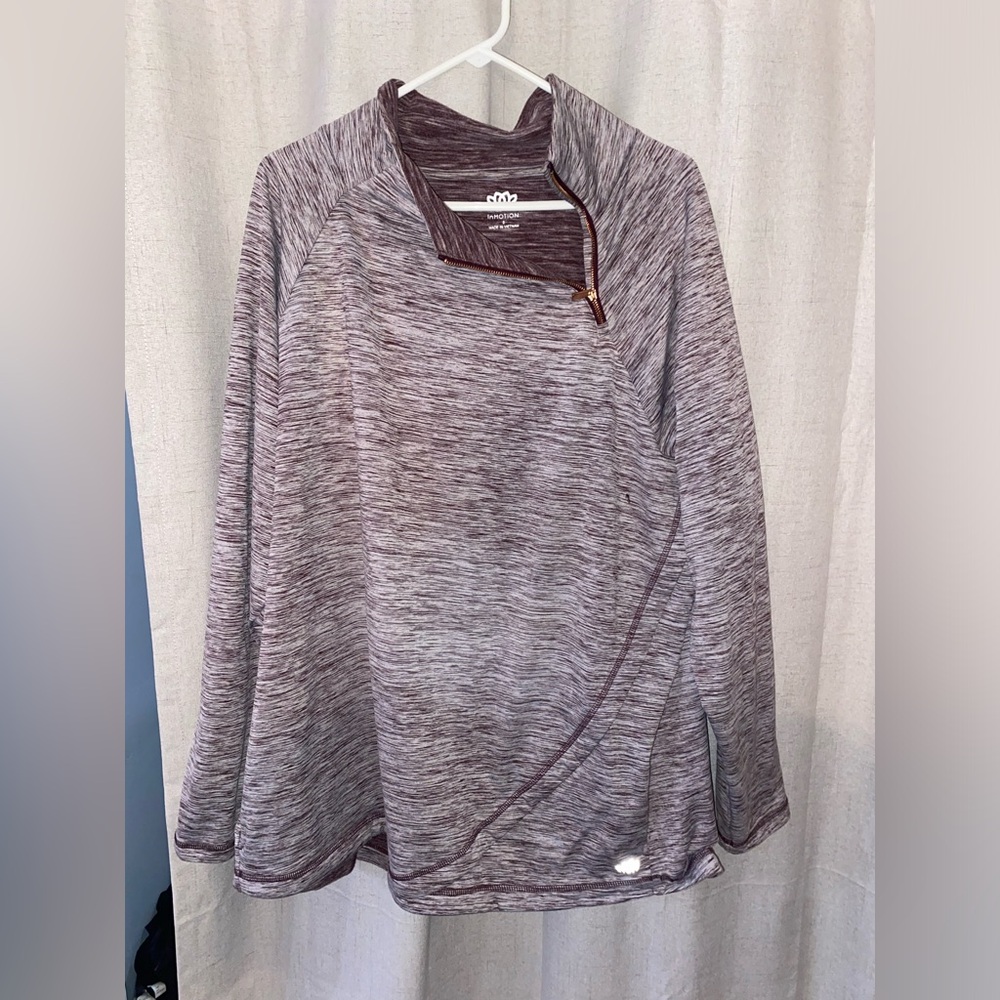 Active crew neck sweater
